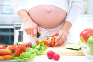 Ernährung einer schwangeren Frau