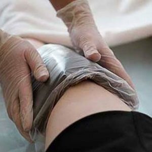 Die Flüssigkeit im Knie: was zu tun ist?