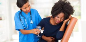 Sintomo di pancreatite di una donna incinta