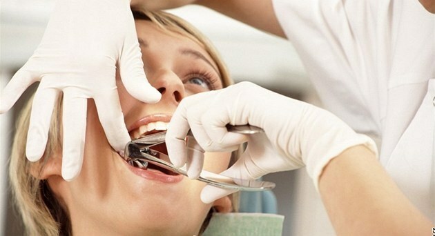 Hvordan er tandekstraktion under bedøvelse