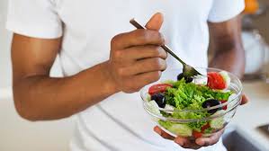 La dieta è importante per un uomo dopo l'intervento chirurgico
