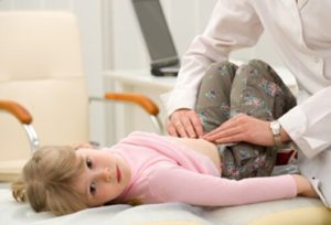 Simptomi apendicitisa po autorima: glavni znakovi kod odraslih i djece