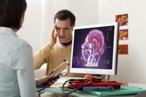 Patient beim Neurologen
