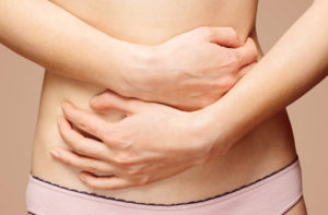 Selbstmassage des Bauches