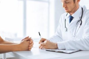 Schwindel und Übelkeit bei Normaldruck: Ursachen, Kombination mit verschiedenen Symptomen